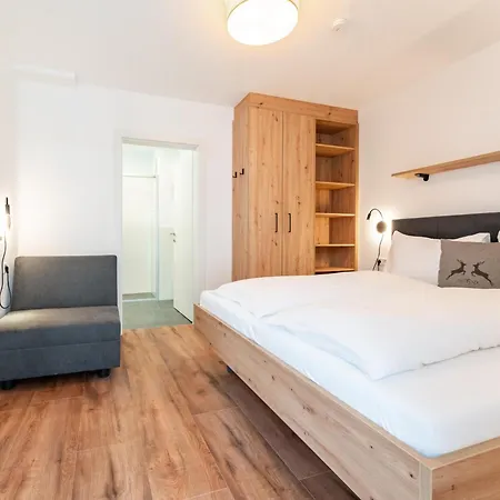 Apartment Falken 4 *
