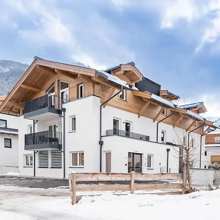 Falken 4 Apartamento