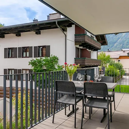 Apartament Falken 4